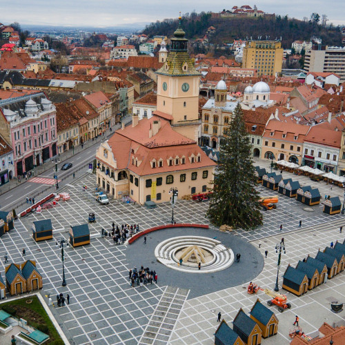 Suplimentare RATBV pentru transportul din centrul Brașovului la aprinderea luminițelor de Crăciun