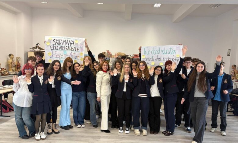 Elevii Colegiului Mihai Eminescu participă la Conferința Educației Globale pentru 2025