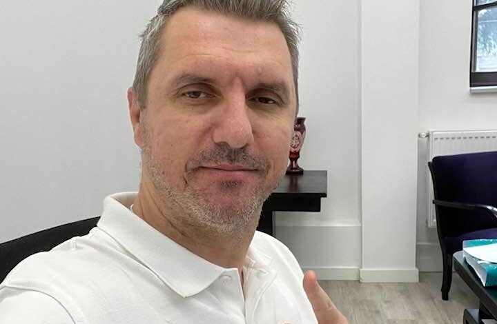 Profesorii critică noile programe pentru limba română de clasa a IX-a, considerate deconectate de realitățile elevilor