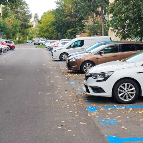 Locuri de parcare din Brașov, scoase la licitație pe Zizinului și Drumul Cernatului