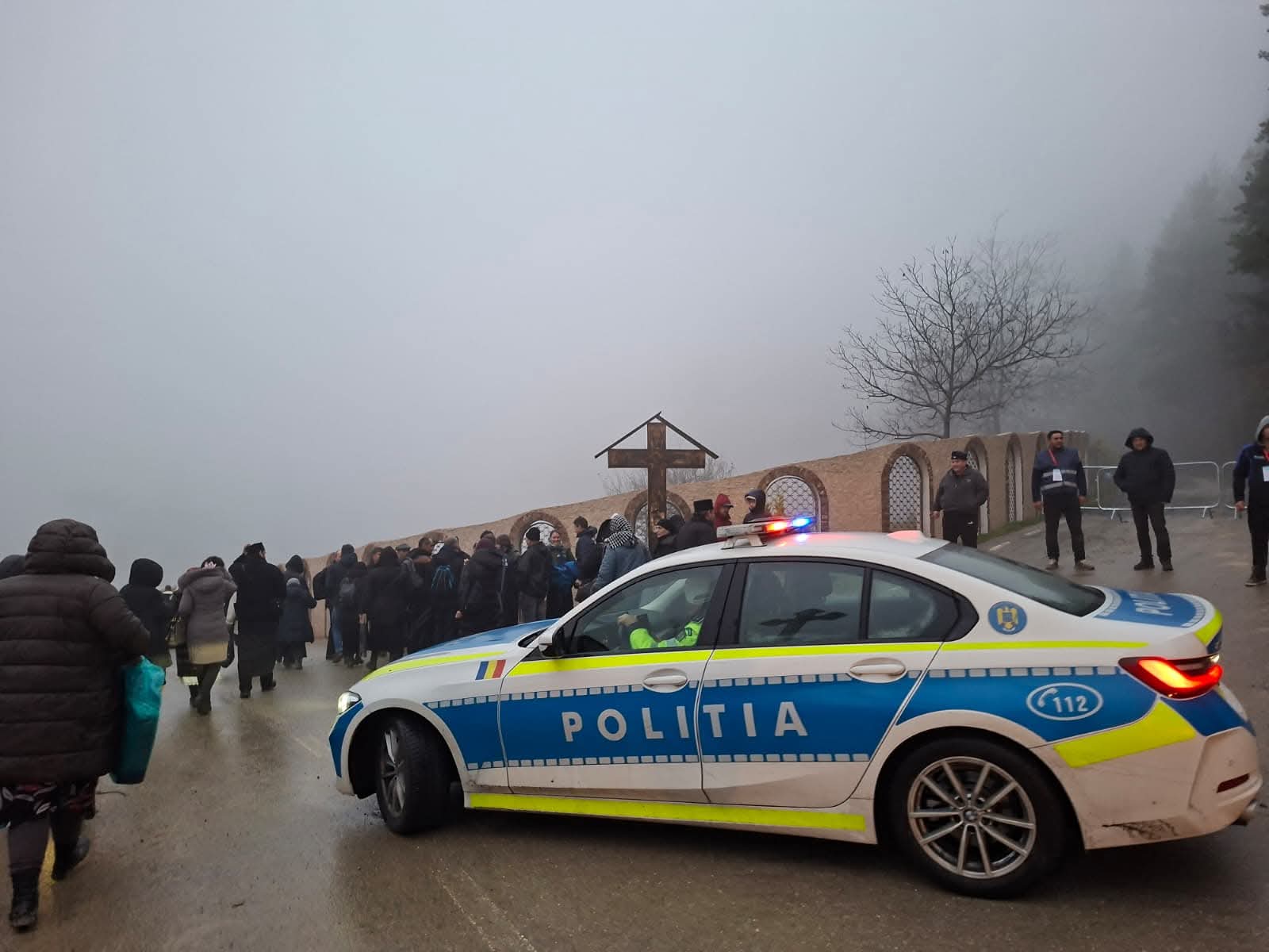 15.000 de pelerini așteptați la canonizarea Părintelui Arsenie Boca la Mănăstirea Prislop