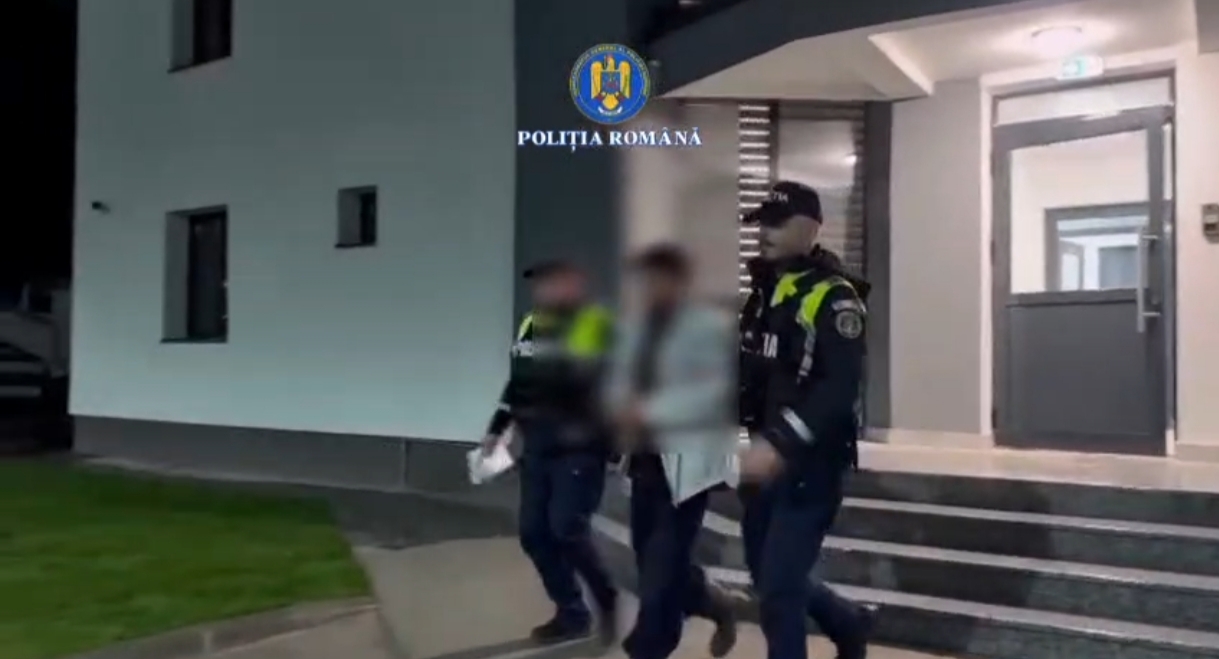 Bărbat reținut pentru încălcarea unui ordin de protecție și furt în Baia de Fier