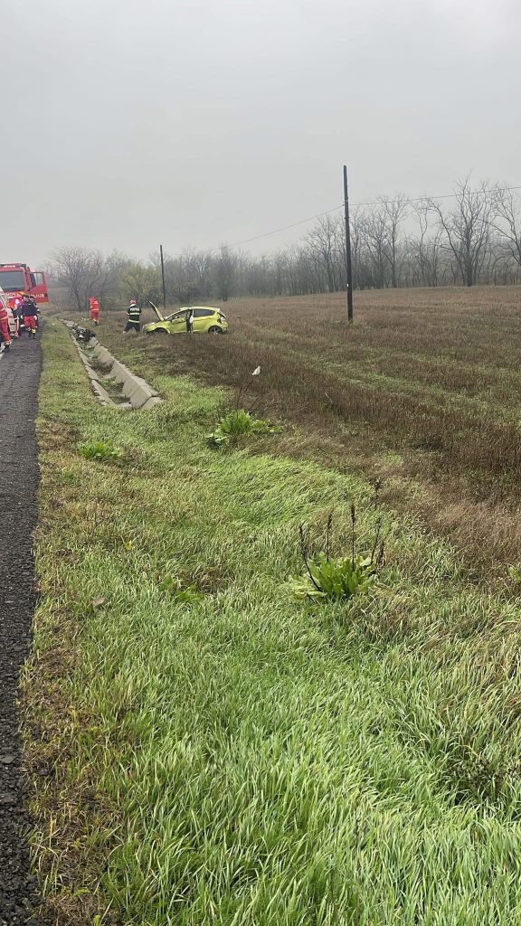 Accident grav pe DN 55 în Dolj: o pasageră a murit după răsturnarea mașinii