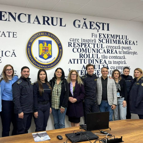 Polițiștii de penitenciare din Găești au finalizat un program de dezvoltare personală