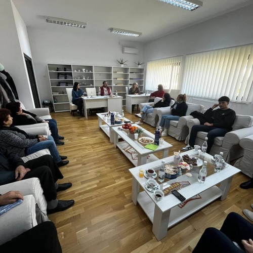 Delegație a Băncii Mondiale a vizitat centrul pentru persoane vârstnice Manga