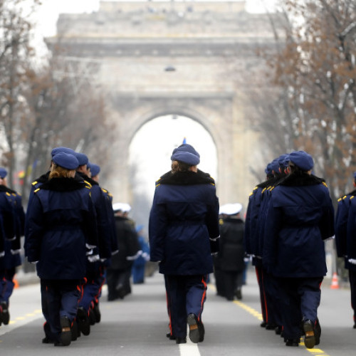 Parada militară de 1 Decembrie în București adună peste 2.900 de militari și 45 de aeronave