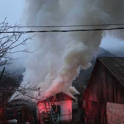 Bărbat de 48 de ani, găsit decedat în urma unui incendiu la Andreiașu de Jos