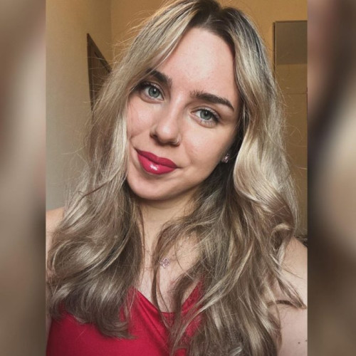 Georgiana Buloi, tânără din Nereju, moartă în Italia; prietena organizează strângere de fonduri