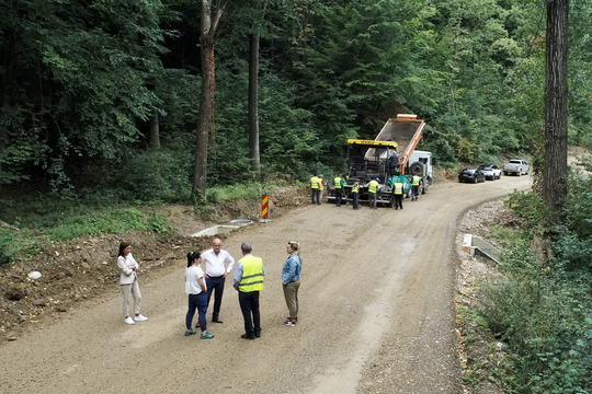 Adrian Petre critică afirmațiile lui Mihai Răzvan Moraru despre starea drumurilor din Buzău