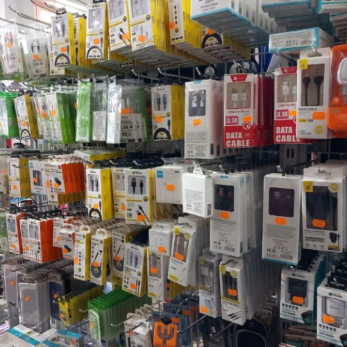 Comercianții de echipamente electrice din Vrancea sancționați cu amenzi în valoare de 48.500 lei pentru încălcarea normelor de protecția a consumatorilor