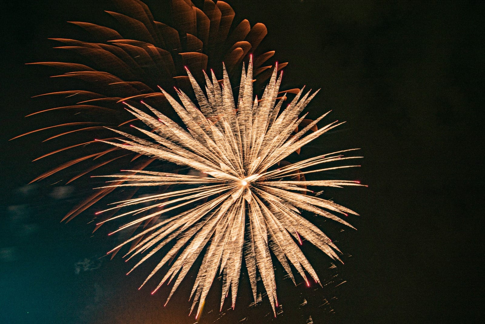 Primăria Botoșani va organiza focul de artificii de Revelion și în 2025