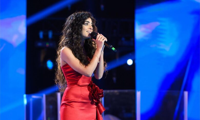 Bianca Mihai a trecut de battle-urile de la Vocea României și impresionează juriul