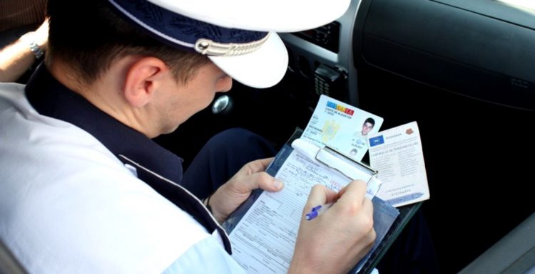 Acțiune a polițiștilor la Baia Mare pentru combaterea contrabandei cu țigarete