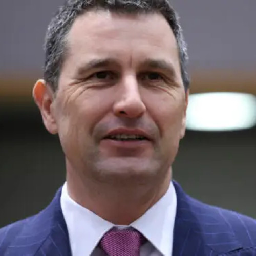 Vicepremierul Tanczos Barna rememorează atacul cu baioneta din 2006