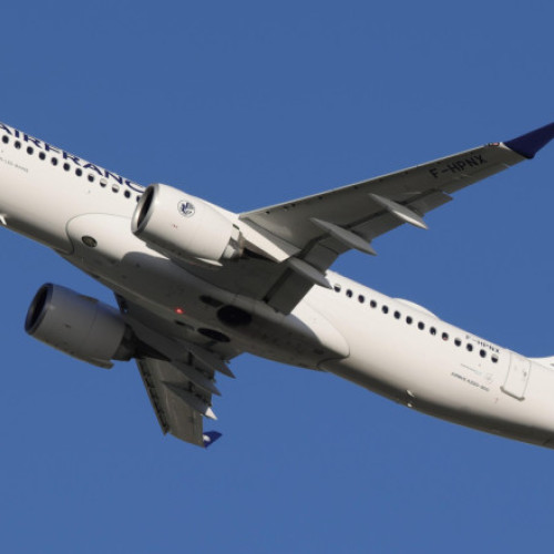 Companiile aeriene franceze introduc sancțiuni record pentru nerespectarea regulilor la bord