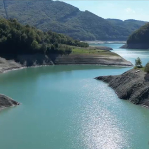 Probleme la barajul Paltinu din Prahova din cauza turbidității ridicate, centralele hidroelectrice oprite