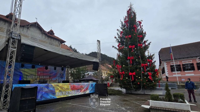 Râșnovul pregătește evenimente festive de 1 Decembrie și aprinderea luminilor de sărbători