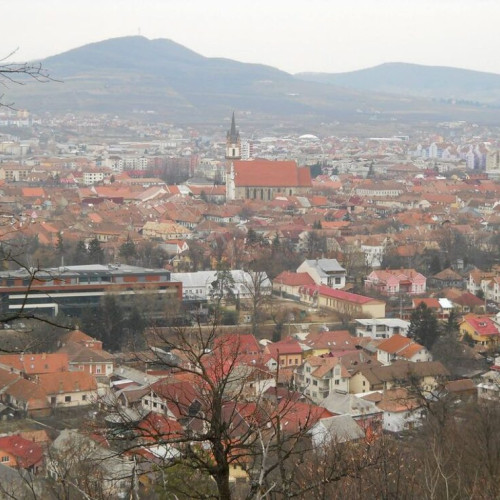 Primarul Gabriel Lazany susține dezvoltarea pe verticală și condiționează noile autorizări imobiliare