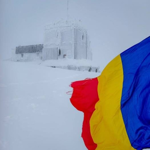 Risc ridicat de avalanșe în Munții Bucegi, avertizează meteorologii