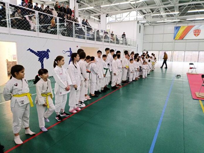 Copiii din patru cluburi au concurat la Cupa 1 Decembrie de la Golești