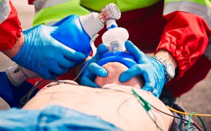 Bărbat prins sub un mal de pământ în comuna Golești, intervenție promptă a pompierilor