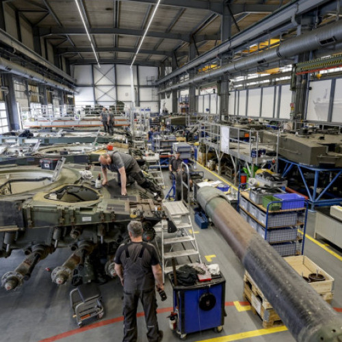 Sectorul european al apărării a crescut cu aproape 14% în 2024, dar întâmpină provocări