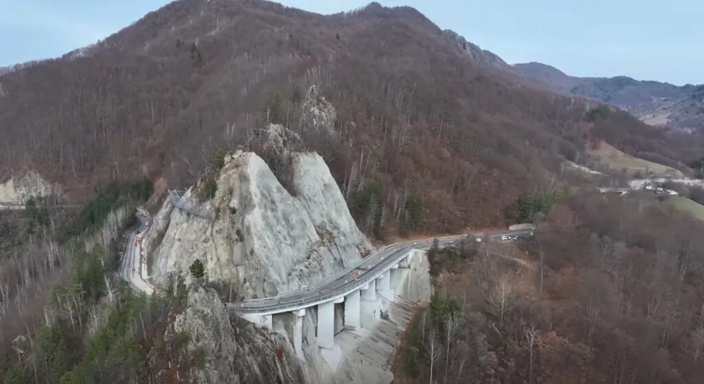 Sisteme de monitorizare montate pentru siguranța pe DN 10 în zona Siriu