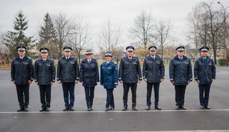 Jandarmii maramureșeni avansați în grad cu ocazia Zilei Naționale a României