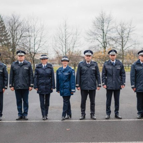 Jandarmii maramureșeni avansați în grad cu ocazia Zilei Naționale a României