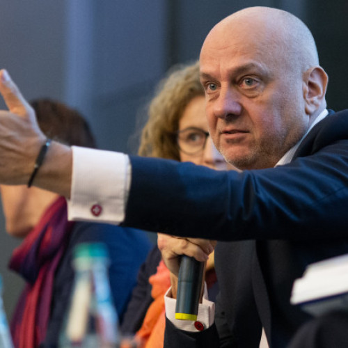 Președintele BNS: Evaluarea muncii în România este superficială și depășită