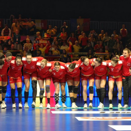 Echipa României joacă cu Ungaria în faza grupelor principale la Campionatul Mondial de handbal feminin