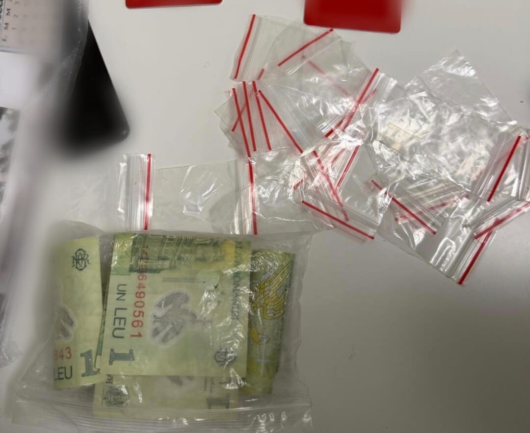 Percheziții DIICOT în trei județe pentru destructurarea unei rețele de traficanți de droguri