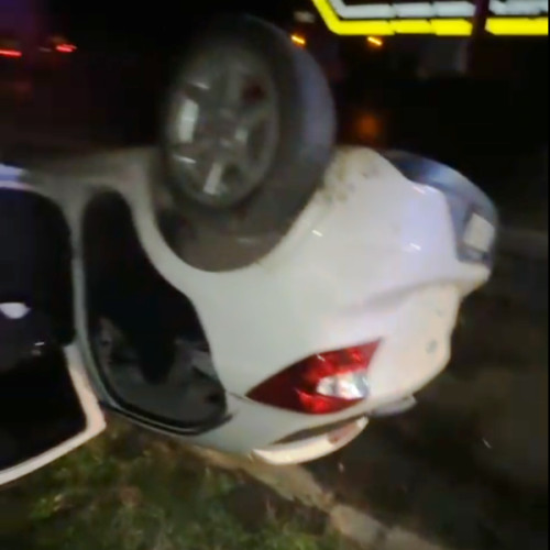 Patru persoane rănite, inclusiv o fetiță, într-un accident lângă Tecuci