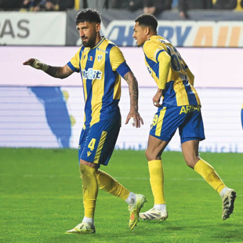 Paul Papp a atins 100 de meciuri pentru FC Petrolul Ploiești în duelul cu Metaloglobus