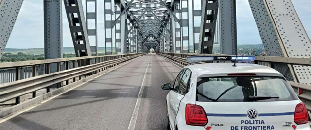 Traficul pe podul Giurgiu-Ruse va fi reluat integral de sărbători