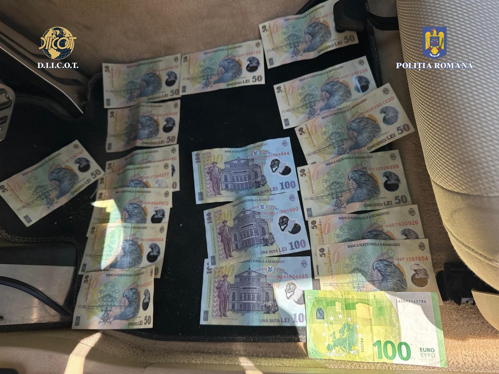 Trei persoane cercetate pentru delapidarea a circa 400.000 de lei din asociații de proprietari