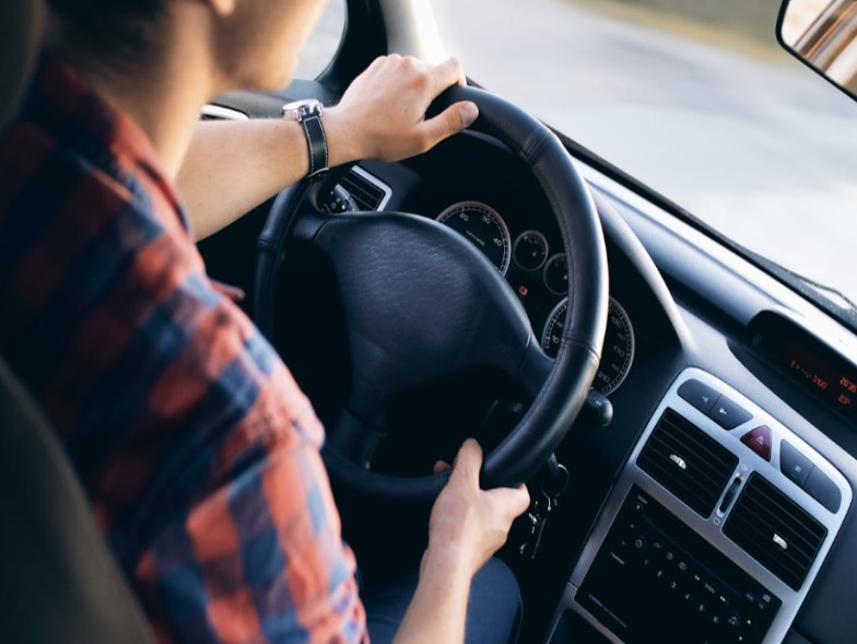 Importanța asigurării RCA valabile pentru șoferi: riscuri și sancțiuni