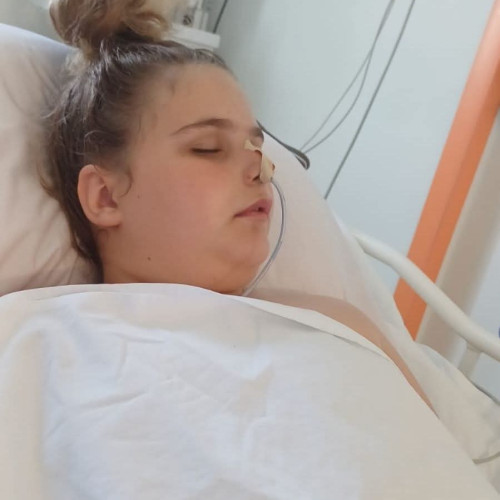 Fetiță de 10 ani din Gorj, diagnosticată cu cancer cerebral, are nevoie urgentă de tratament în străinătate