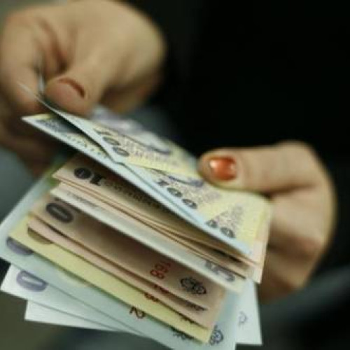Guvernul acordă un sprijin financiar de 800 lei pensionarilor în 2025