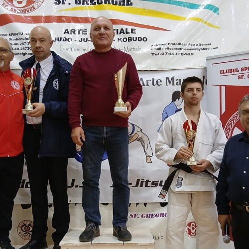 Sportivii ACS Aquila Giurgiu au dominat Cupa CSM & Open Sfântu Gheorghe 2025