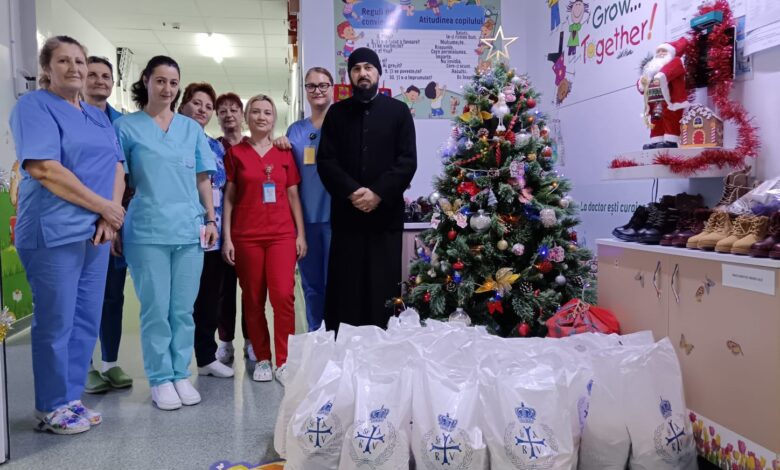 Moș Nicolae a adus cadouri copiilor de la Spitalul Județean de Urgență Buzău