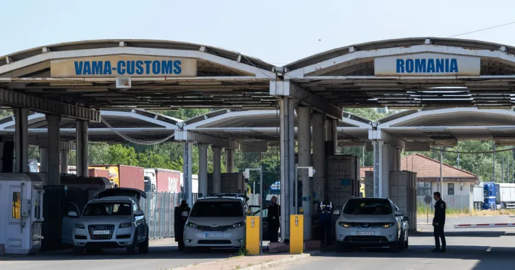 Guvernul aplică restricții mai dure pentru transportul produselor din tutun din UE