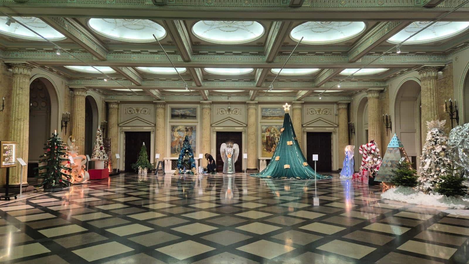 Festivalul Brazilor de Crăciun a strâns peste un milion de euro pentru sprijinirea copiilor