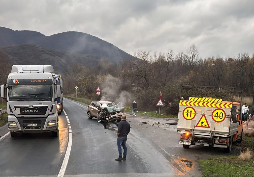 Trafic îngreunat pe DN 6 după un accident rutier recent