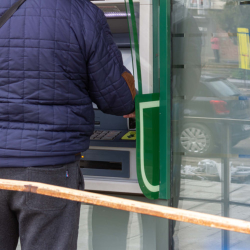 Liberty Galați plătește 30% din salariile restante pentru luna octombrie