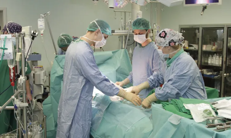 La Cluj-Napoca a fost implantat primul defibrilator extravascular din România
