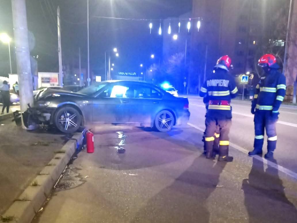 Accident rutier grav pe Bulevardul Unirii din Târgoviște soldat cu răniți
