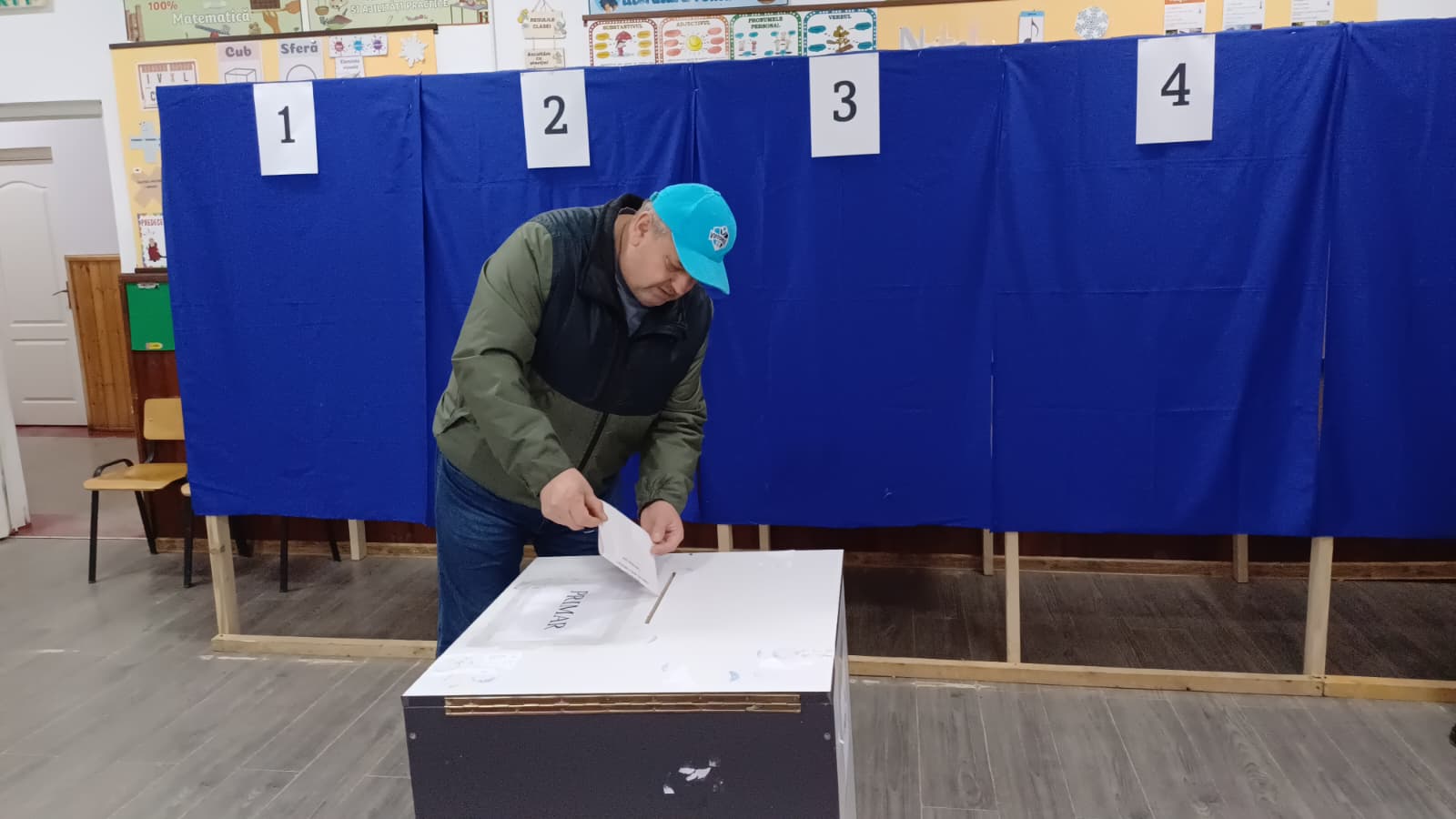 Prezența la vot în comuna Mihai Eminescu a depășit 30% la ora 15.00