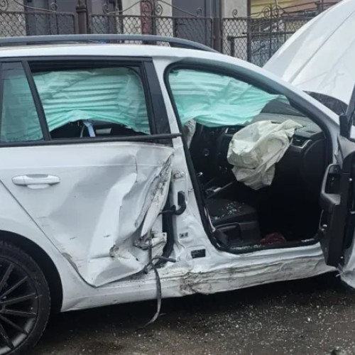 Două mașini avariate într-un accident fără victime la Cluj-Napoca