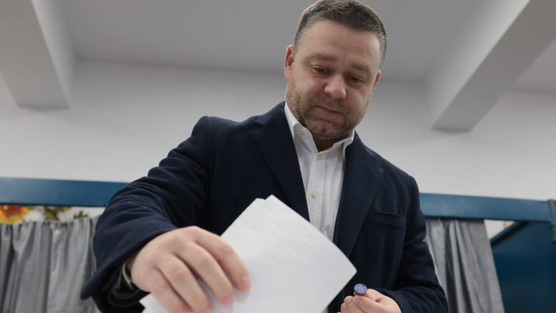 Ciprian Ciucu, câștigător al alegerilor pentru Primăria Capitalei cu peste 32% din voturi